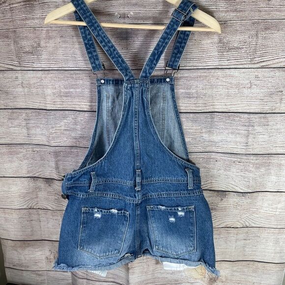 KanCan Distressed Overall Shorts Sz M - Picture 3 of 9